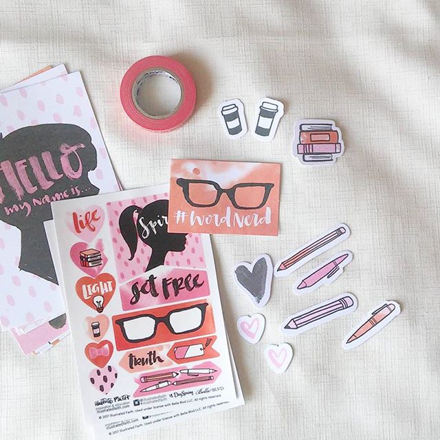 Look what came in my mailbox! The newest Illustrated Faith Devotional kit for October! 💖😍 The theme for this kit is WORD NERD....all about being a "nerd" for digging in the WORD. Exactly what we want to be known for, right?! I'll have a post and in boxing video up asap but I wanted to tell you now so you can grab your kit and journal with me! 
Use my affiliate link in my profile to get your WORD NERD KIT and let me know if you'll be joining me! 
#IllustratedFaith #if_wordnerd