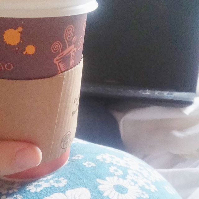 It's National Coffee Day and I'm over here trying to chug down my Red Raspberry Leaf Tea while my baby dances in my belly. 
She used to be a lazy baby, but in this last week she has changed completely. I feel like she is so much stronger and trying to kick her way out the sides of my belly - not so comfy when you carry ALL the way in front! 
If you didn't catch it yet, I shared my Top Pregnancy Must Haves on my blog recently. Hint: my tea is one of them! Link in my bio
#35weekspregnant