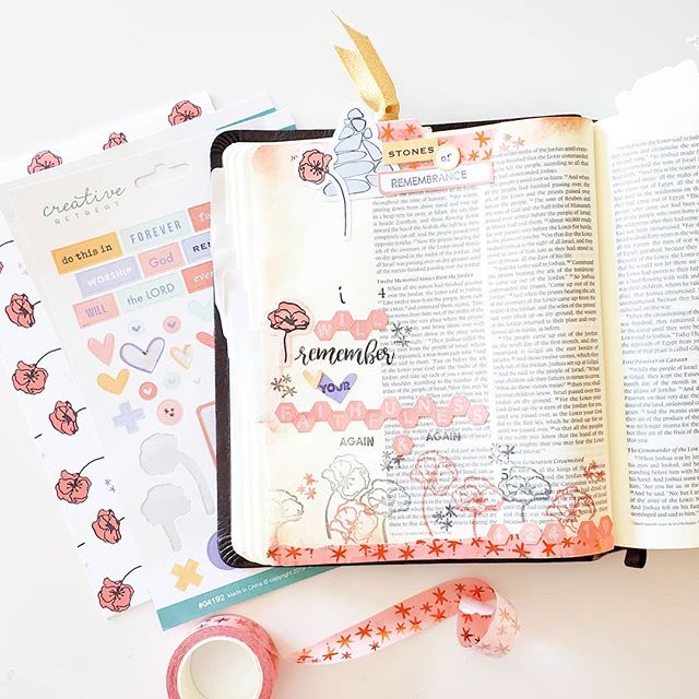 If you haven't gotten your April kit from Creative Retreat yet...um, run! 🙋‍♀️🖌📖 We are talking about spiritual amnesia and remembering how God has been faithful. We often forget how faithful God has been, through the big and small things. I absolutely love the story in Joshua, where God tells the Israelites to lay down 12 stones of remembrance. 
I look at my Bible as my stones of remembrance. It's my way of looking back to see how God has shown up, how He has been there through everything,  and how He will continue to be there for me in the future. 🙌
You'll find a link to my blog in my profile and it will take you right to this same picture, with my referral link for you. Can't wait to see how you are working through it! .
.
.
.
#biblejournaling #womenintheword #wordbeforeworld #goodmorninggirls #lovegodgreatly #homeschoolmama #jesusandcoffee #soulscripts #faithart #christianmom #homeschoolmom #blogwithheart #christianblogger #faithartbox #biblejournalingcommunity #journalingbible #creativeretreat #stonesofremembrance #joshua4